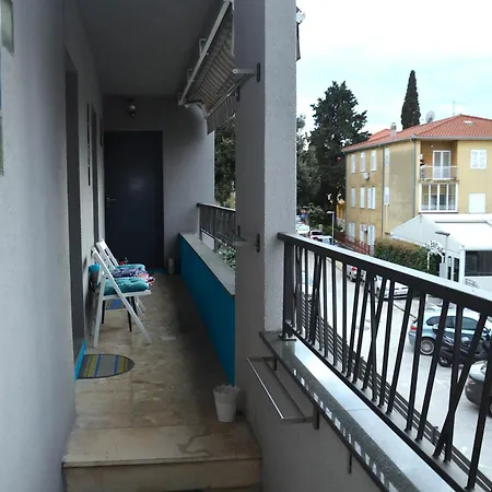 Boutique Triple House - City Centre - Sunny Roof Terrace *